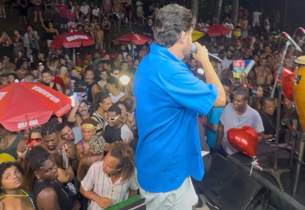 O segundo dia do pré-Carnaval de Salvador ganhou ainda mais energia no último domingo (23) com o show de Kart Love no Furdunço.