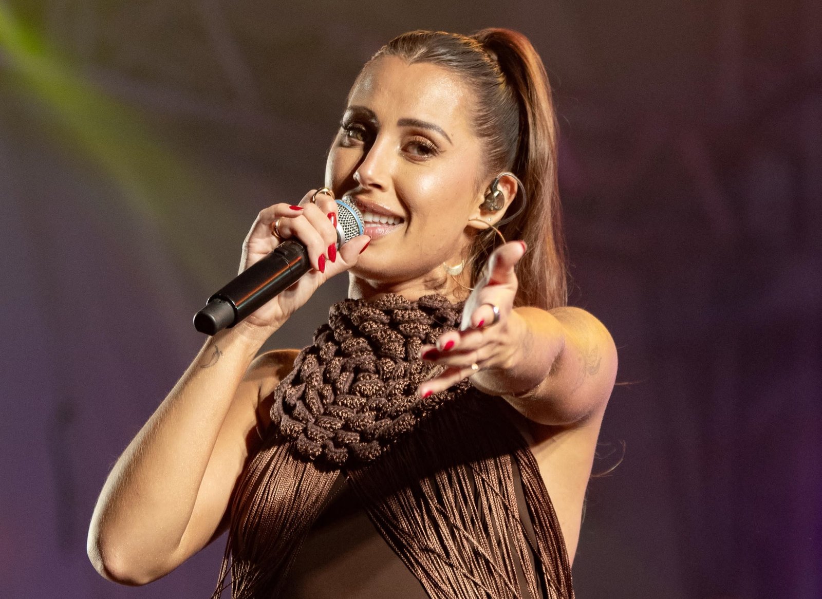 O show que a banda Cheiro de Amor faria neste domingo, dia 16 de março, na Praça das Artes, no Pelourinho, foi adiado para o dia 21, próxima sexta-feira, no mesmo local.