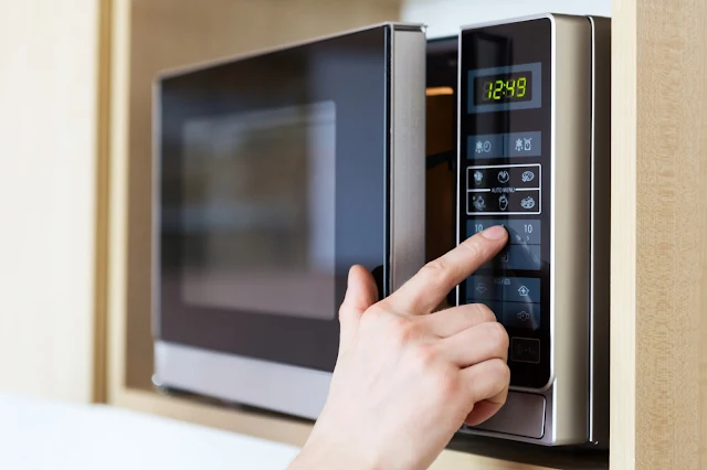 10 coisas que você pode fazer no micro-ondas e não sabia