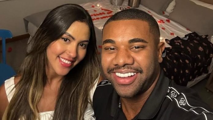 Ex-namorada de Davi Brito perde bebê